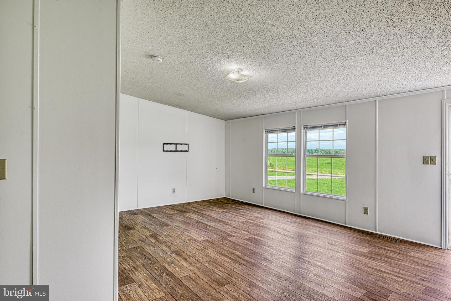 5290 W OLD MOUNTAIN RD, LOUISA, Virginia 23093, 3 Bedrooms Bedrooms, ,2 BathroomsBathrooms,Residential,For sale,5290 W OLD MOUNTAIN RD,VALA2008332 MLS # VALA2008332