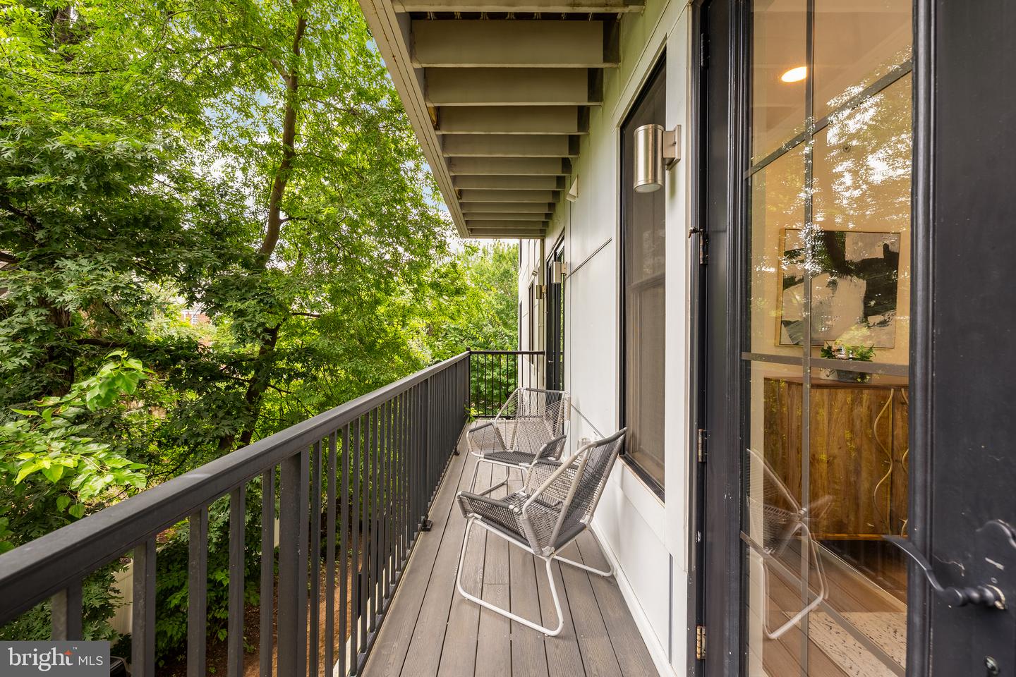 1245 N PIERCE ST #4, ARLINGTON, Virginia 22209, 2 Bedrooms Bedrooms, ,2 BathroomsBathrooms,Residential,For sale,1245 N PIERCE ST #4,VAAR2061582 MLS # VAAR2061582