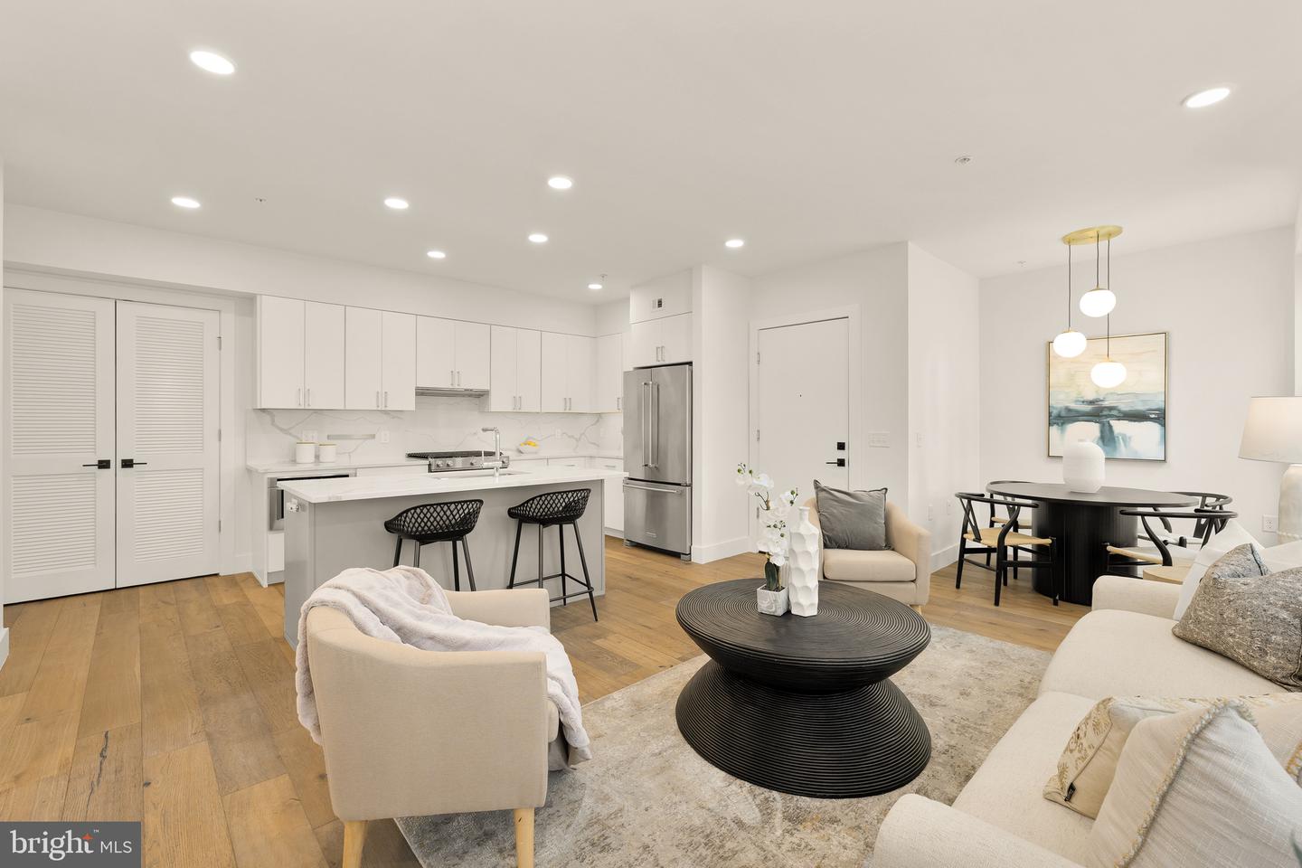 1245 N PIERCE ST #4, ARLINGTON, Virginia 22209, 2 Bedrooms Bedrooms, ,2 BathroomsBathrooms,Residential,For sale,1245 N PIERCE ST #4,VAAR2061582 MLS # VAAR2061582