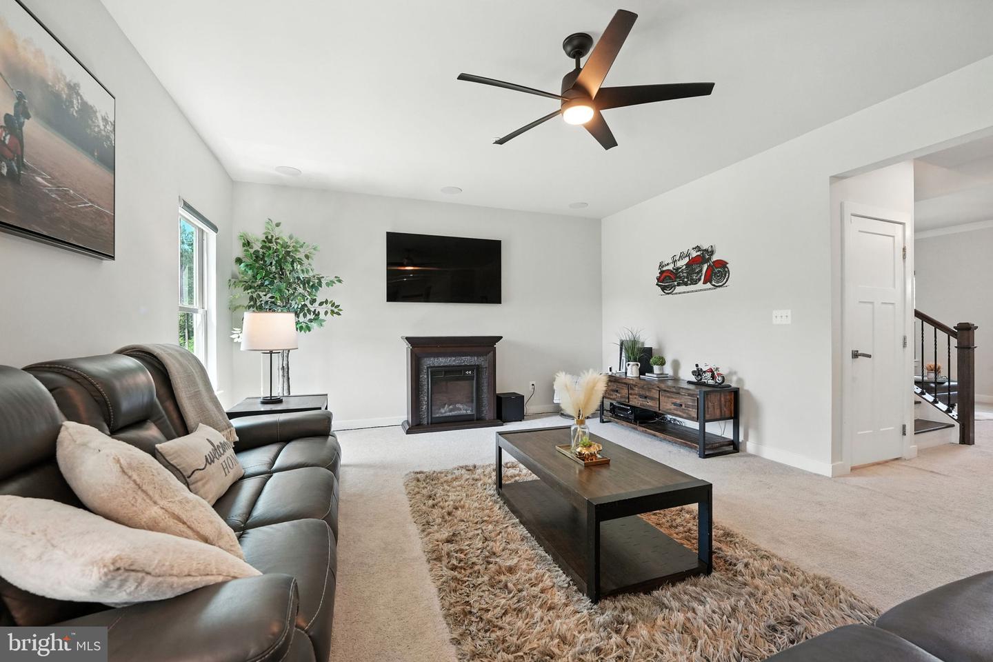 2283 RIVER BIRCH RD, DUMFRIES, Virginia 22026, 4 Bedrooms Bedrooms, 12 Rooms Rooms,3 BathroomsBathrooms,Residential,For sale,2283 RIVER BIRCH RD,VAPW2100452 MLS # VAPW2100452