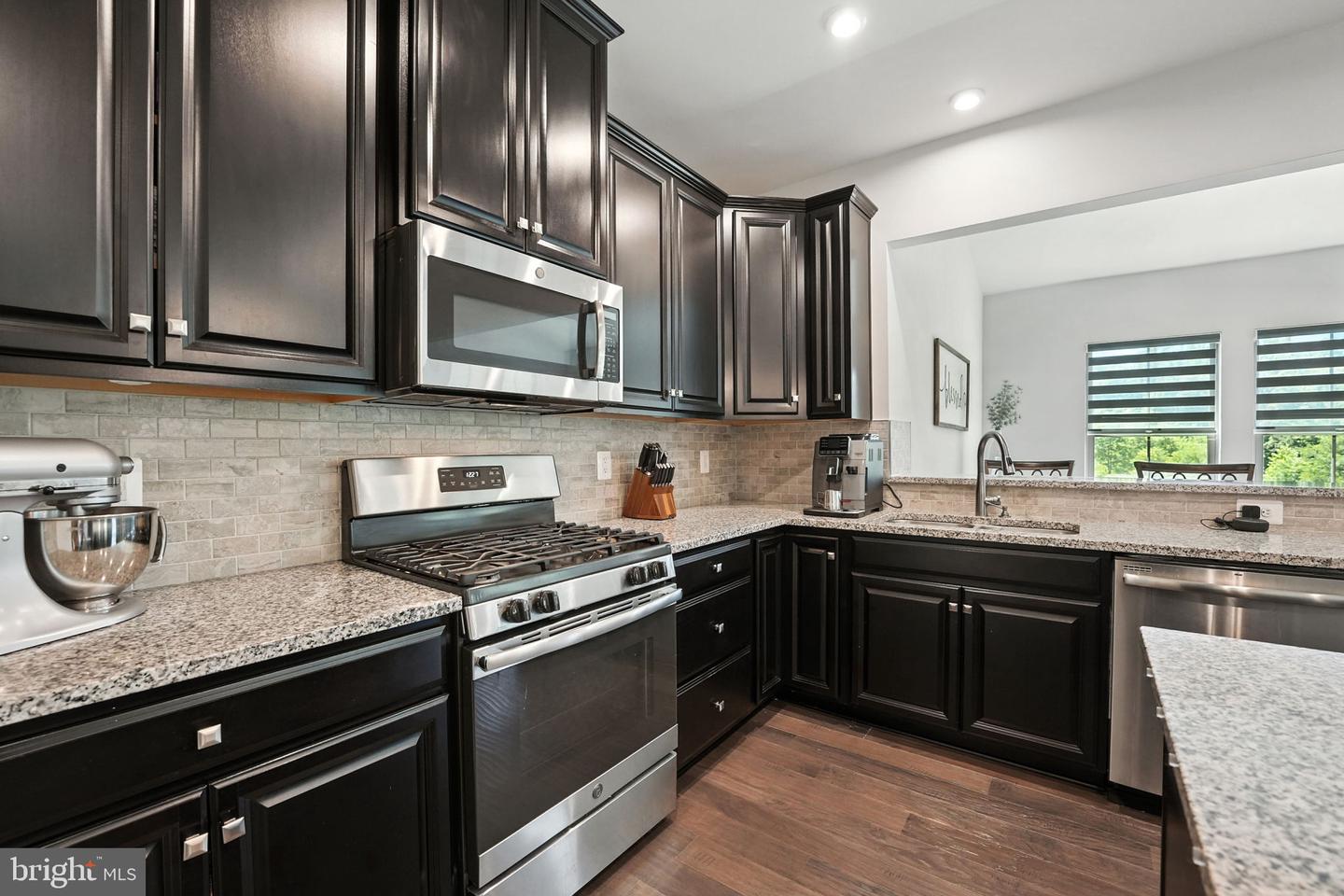 2283 RIVER BIRCH RD, DUMFRIES, Virginia 22026, 4 Bedrooms Bedrooms, 12 Rooms Rooms,3 BathroomsBathrooms,Residential,For sale,2283 RIVER BIRCH RD,VAPW2100452 MLS # VAPW2100452