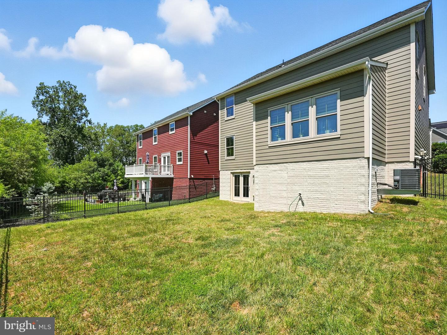 2283 RIVER BIRCH RD, DUMFRIES, Virginia 22026, 4 Bedrooms Bedrooms, 12 Rooms Rooms,3 BathroomsBathrooms,Residential,For sale,2283 RIVER BIRCH RD,VAPW2100452 MLS # VAPW2100452