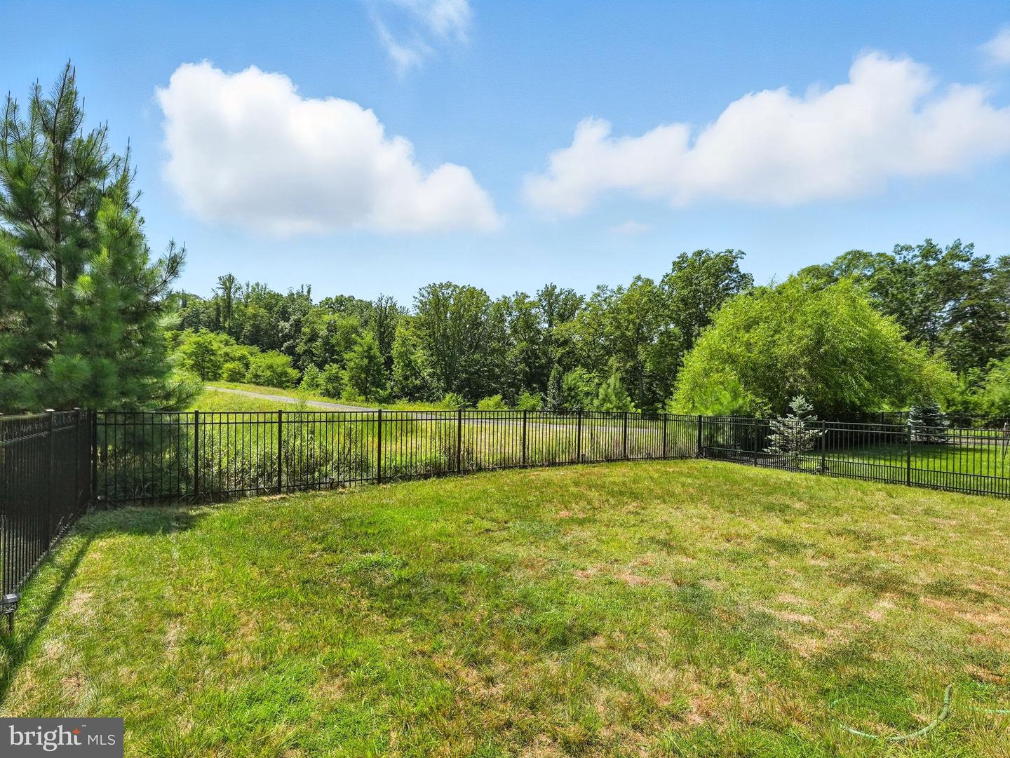2283 RIVER BIRCH RD, DUMFRIES, Virginia 22026, 4 Bedrooms Bedrooms, 12 Rooms Rooms,3 BathroomsBathrooms,Residential,For sale,2283 RIVER BIRCH RD,VAPW2100452 MLS # VAPW2100452