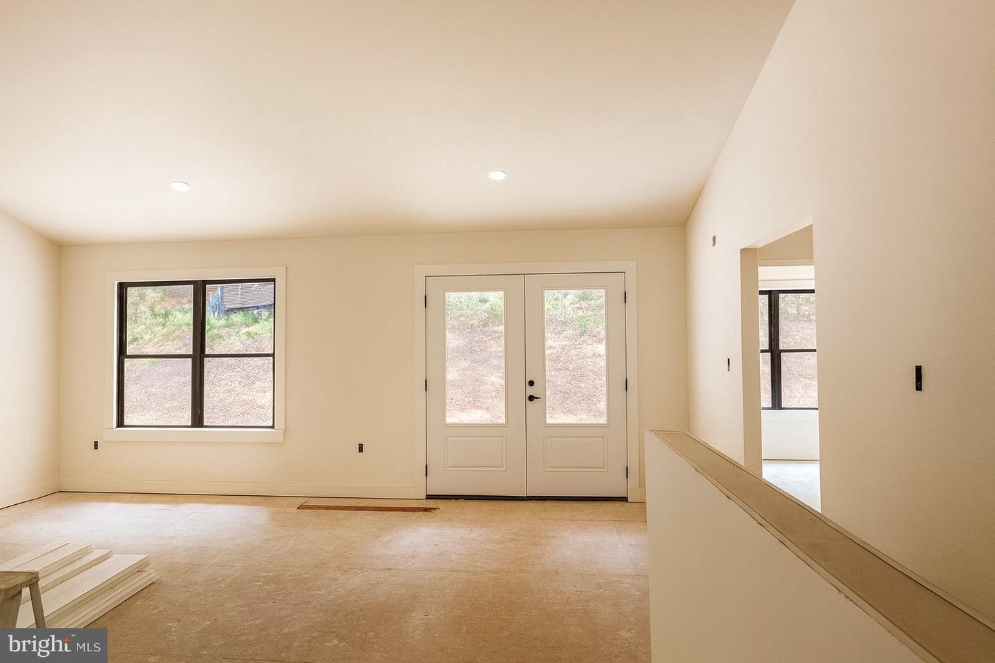 125 CRAB APPLE RD, MOUNT JACKSON, Virginia 22842, 3 Bedrooms Bedrooms, ,2 BathroomsBathrooms,Residential,For sale,125 CRAB APPLE RD,VASH2012146 MLS # VASH2012146