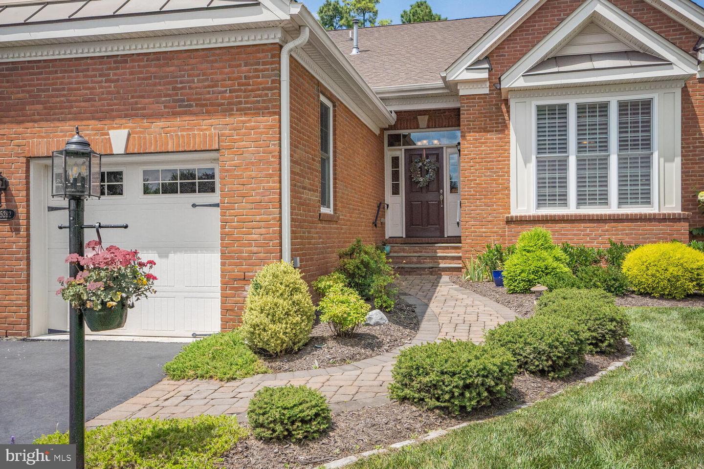 15282 FOG MOUNTAIN CIR, HAYMARKET, Virginia 20169, 3 Bedrooms Bedrooms, ,3 BathroomsBathrooms,Residential,For sale,15282 FOG MOUNTAIN CIR,VAPW2100568 MLS # VAPW2100568