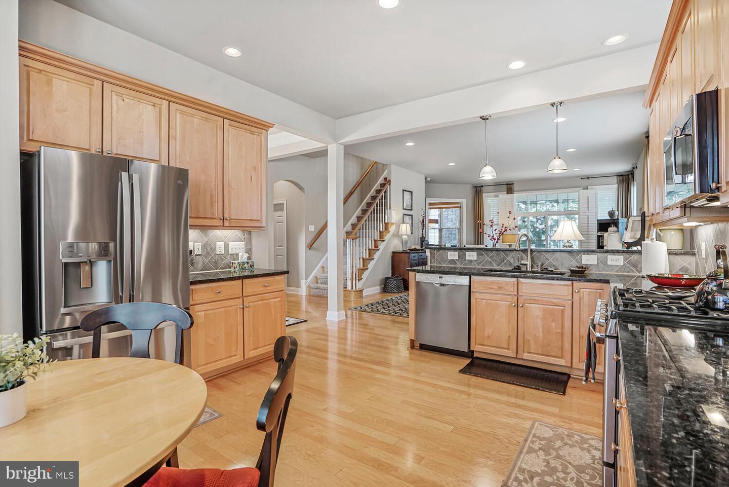 15282 FOG MOUNTAIN CIR, HAYMARKET, Virginia 20169, 3 Bedrooms Bedrooms, ,3 BathroomsBathrooms,Residential,For sale,15282 FOG MOUNTAIN CIR,VAPW2100568 MLS # VAPW2100568
