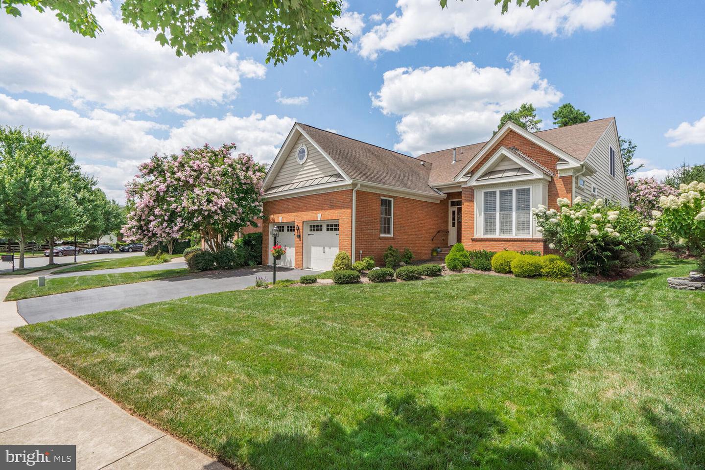 15282 FOG MOUNTAIN CIR, HAYMARKET, Virginia 20169, 3 Bedrooms Bedrooms, ,3 BathroomsBathrooms,Residential,For sale,15282 FOG MOUNTAIN CIR,VAPW2100568 MLS # VAPW2100568