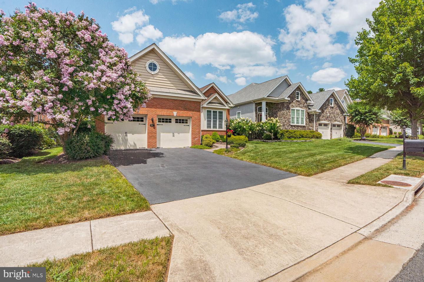 15282 FOG MOUNTAIN CIR, HAYMARKET, Virginia 20169, 3 Bedrooms Bedrooms, ,3 BathroomsBathrooms,Residential,For sale,15282 FOG MOUNTAIN CIR,VAPW2100568 MLS # VAPW2100568