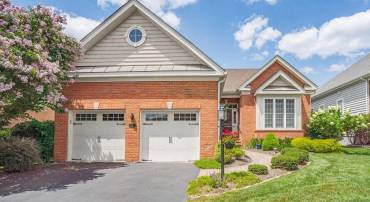 15282 FOG MOUNTAIN CIR, HAYMARKET, Virginia 20169, 3 Bedrooms Bedrooms, ,3 BathroomsBathrooms,Residential,For sale,15282 FOG MOUNTAIN CIR,VAPW2100568 MLS # VAPW2100568