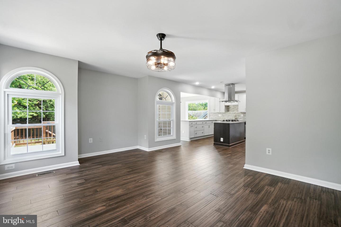 8 CARISSA CT, STAFFORD, Virginia 22554, 5 Bedrooms Bedrooms, ,3 BathroomsBathrooms,Residential,For sale,8 CARISSA CT,VAST2041446 MLS # VAST2041446