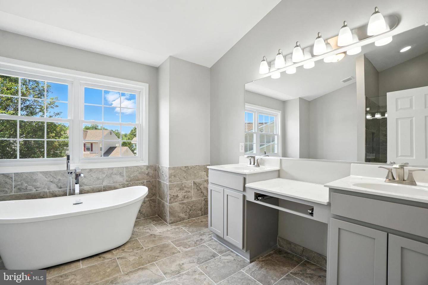 8 CARISSA CT, STAFFORD, Virginia 22554, 5 Bedrooms Bedrooms, ,3 BathroomsBathrooms,Residential,For sale,8 CARISSA CT,VAST2041446 MLS # VAST2041446