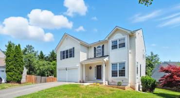 8 CARISSA CT, STAFFORD, Virginia 22554, 5 Bedrooms Bedrooms, ,3 BathroomsBathrooms,Residential,For sale,8 CARISSA CT,VAST2041446 MLS # VAST2041446