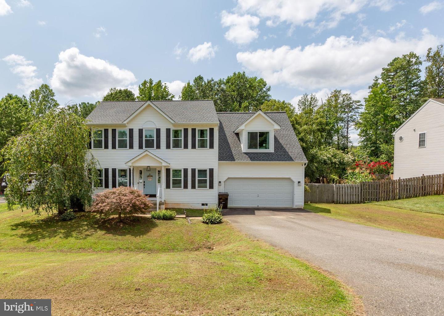 10106 BATTLEGROUND CT, SPOTSYLVANIA, Virginia 22553, 4 Bedrooms Bedrooms, ,2 BathroomsBathrooms,Residential,For sale,10106 BATTLEGROUND CT,VASP2035242 MLS # VASP2035242