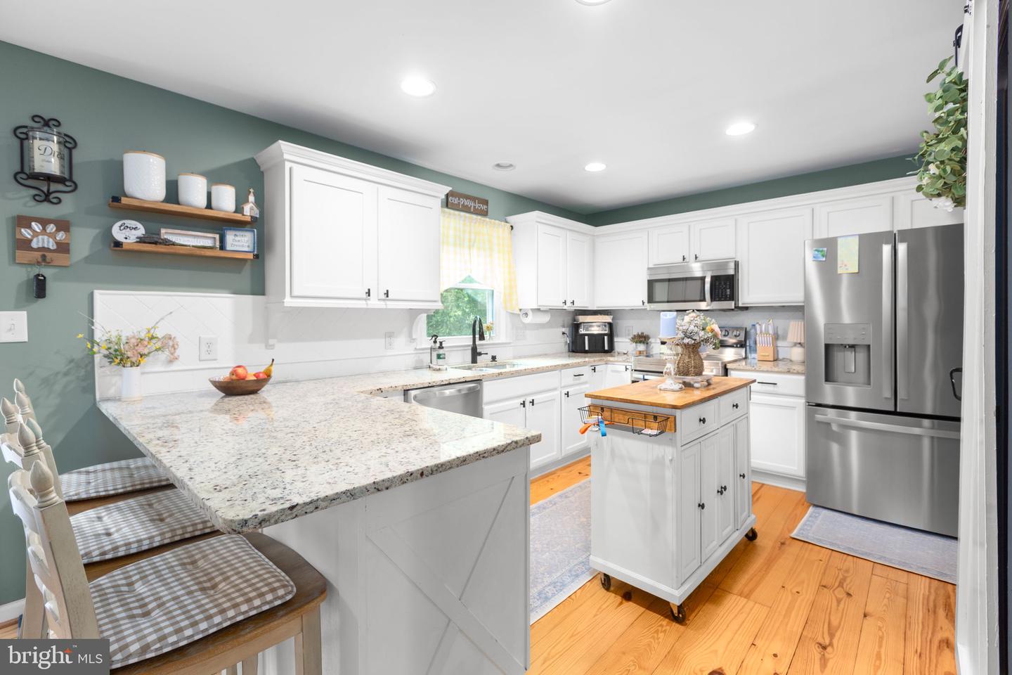 10106 BATTLEGROUND CT, SPOTSYLVANIA, Virginia 22553, 4 Bedrooms Bedrooms, ,2 BathroomsBathrooms,Residential,For sale,10106 BATTLEGROUND CT,VASP2035242 MLS # VASP2035242
