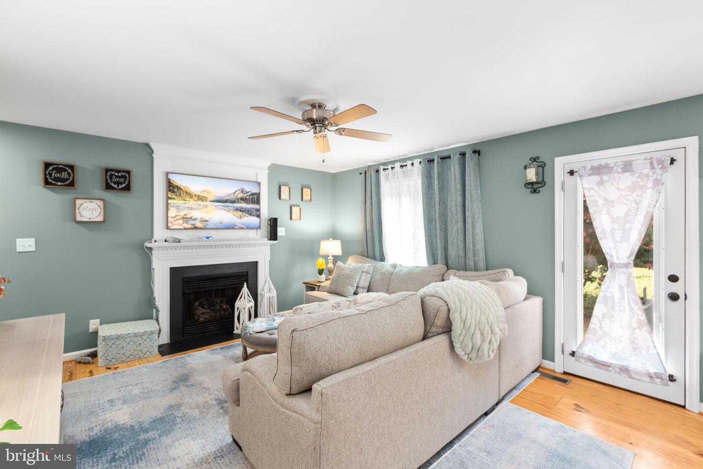 10106 BATTLEGROUND CT, SPOTSYLVANIA, Virginia 22553, 4 Bedrooms Bedrooms, ,2 BathroomsBathrooms,Residential,For sale,10106 BATTLEGROUND CT,VASP2035242 MLS # VASP2035242