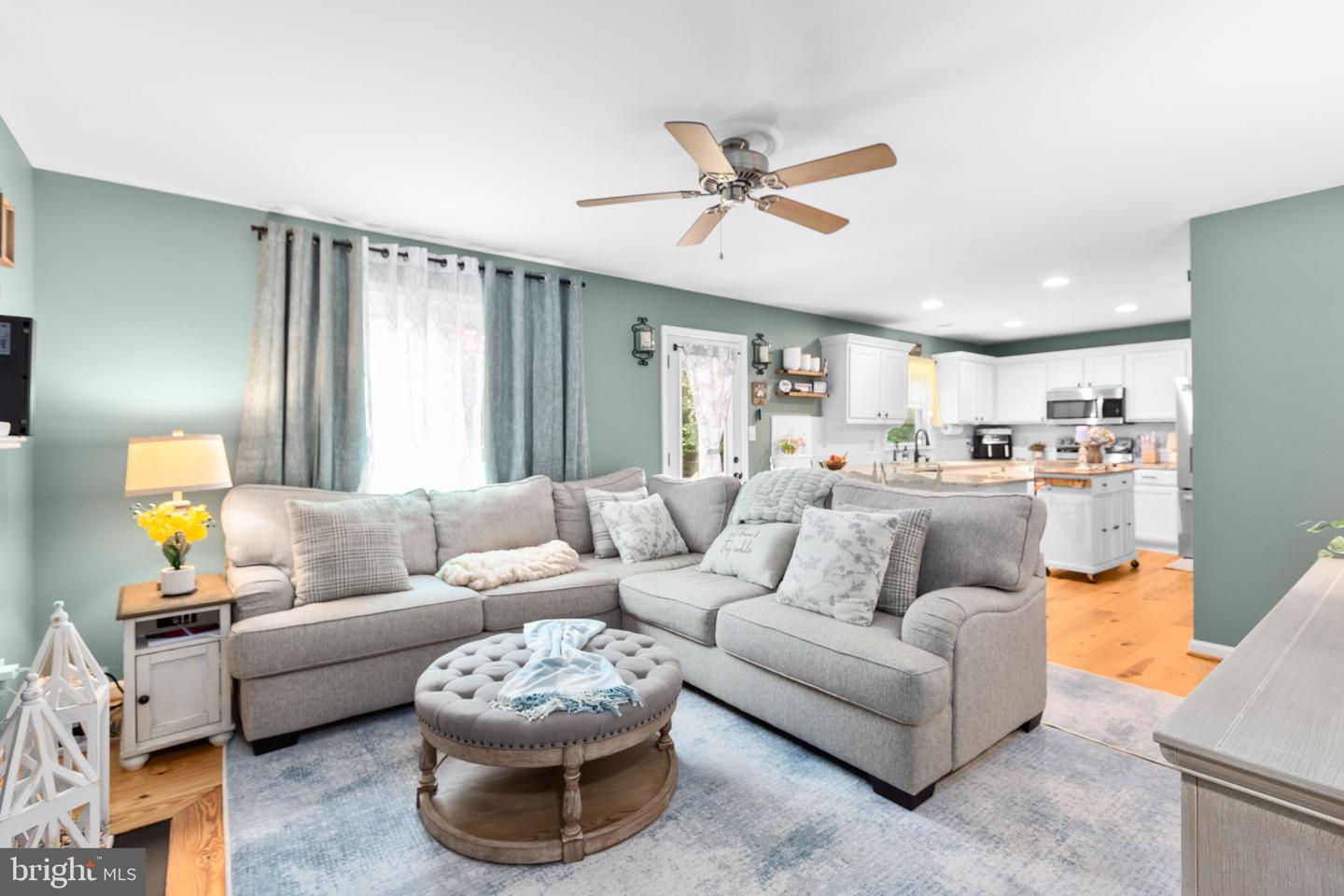 10106 BATTLEGROUND CT, SPOTSYLVANIA, Virginia 22553, 4 Bedrooms Bedrooms, ,2 BathroomsBathrooms,Residential,For sale,10106 BATTLEGROUND CT,VASP2035242 MLS # VASP2035242