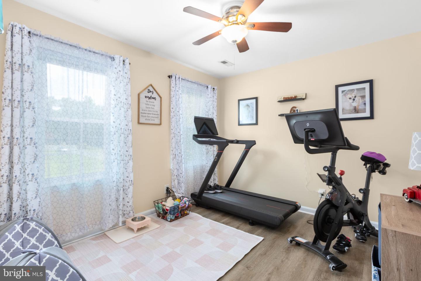 10106 BATTLEGROUND CT, SPOTSYLVANIA, Virginia 22553, 4 Bedrooms Bedrooms, ,2 BathroomsBathrooms,Residential,For sale,10106 BATTLEGROUND CT,VASP2035242 MLS # VASP2035242