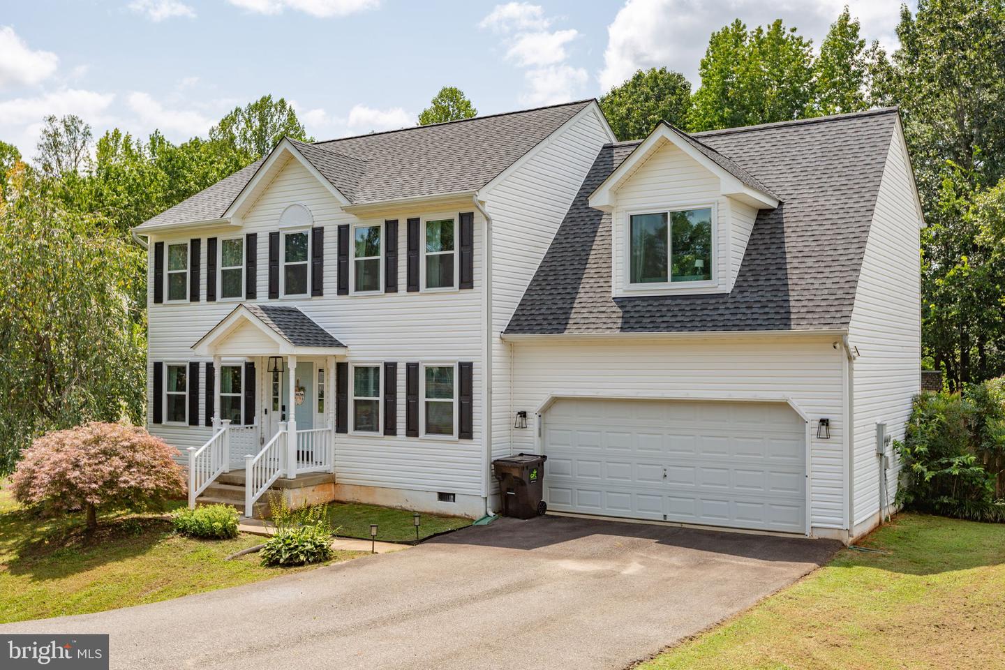 10106 BATTLEGROUND CT, SPOTSYLVANIA, Virginia 22553, 4 Bedrooms Bedrooms, ,2 BathroomsBathrooms,Residential,For sale,10106 BATTLEGROUND CT,VASP2035242 MLS # VASP2035242