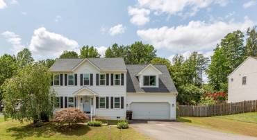 10106 BATTLEGROUND CT, SPOTSYLVANIA, Virginia 22553, 4 Bedrooms Bedrooms, ,2 BathroomsBathrooms,Residential,For sale,10106 BATTLEGROUND CT,VASP2035242 MLS # VASP2035242