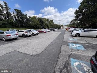 1533 COLONIAL DR #303, WOODBRIDGE, Virginia 22192, 2 Bedrooms Bedrooms, ,1 BathroomBathrooms,Residential,For sale,1533 COLONIAL DR #303,VAPW2100830 MLS # VAPW2100830