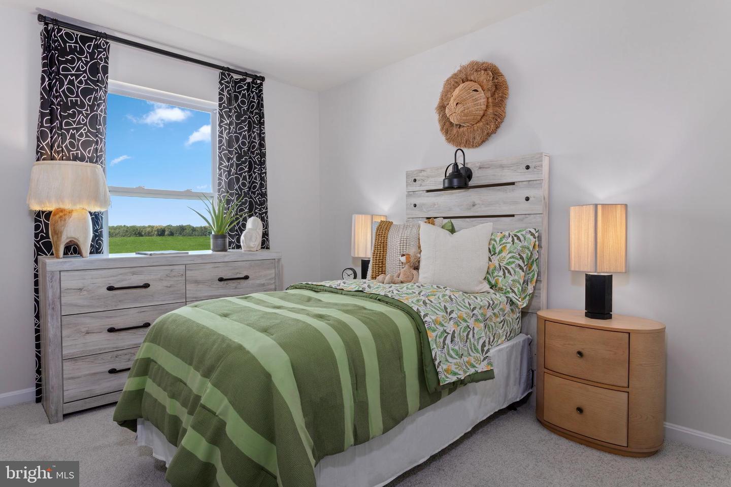 9532 SCHOOL ST, MANASSAS, Virginia 20110, 4 Bedrooms Bedrooms, 8 Rooms Rooms,2 BathroomsBathrooms,Residential,For sale,9532 SCHOOL ST,VAMN2009168 MLS # VAMN2009168