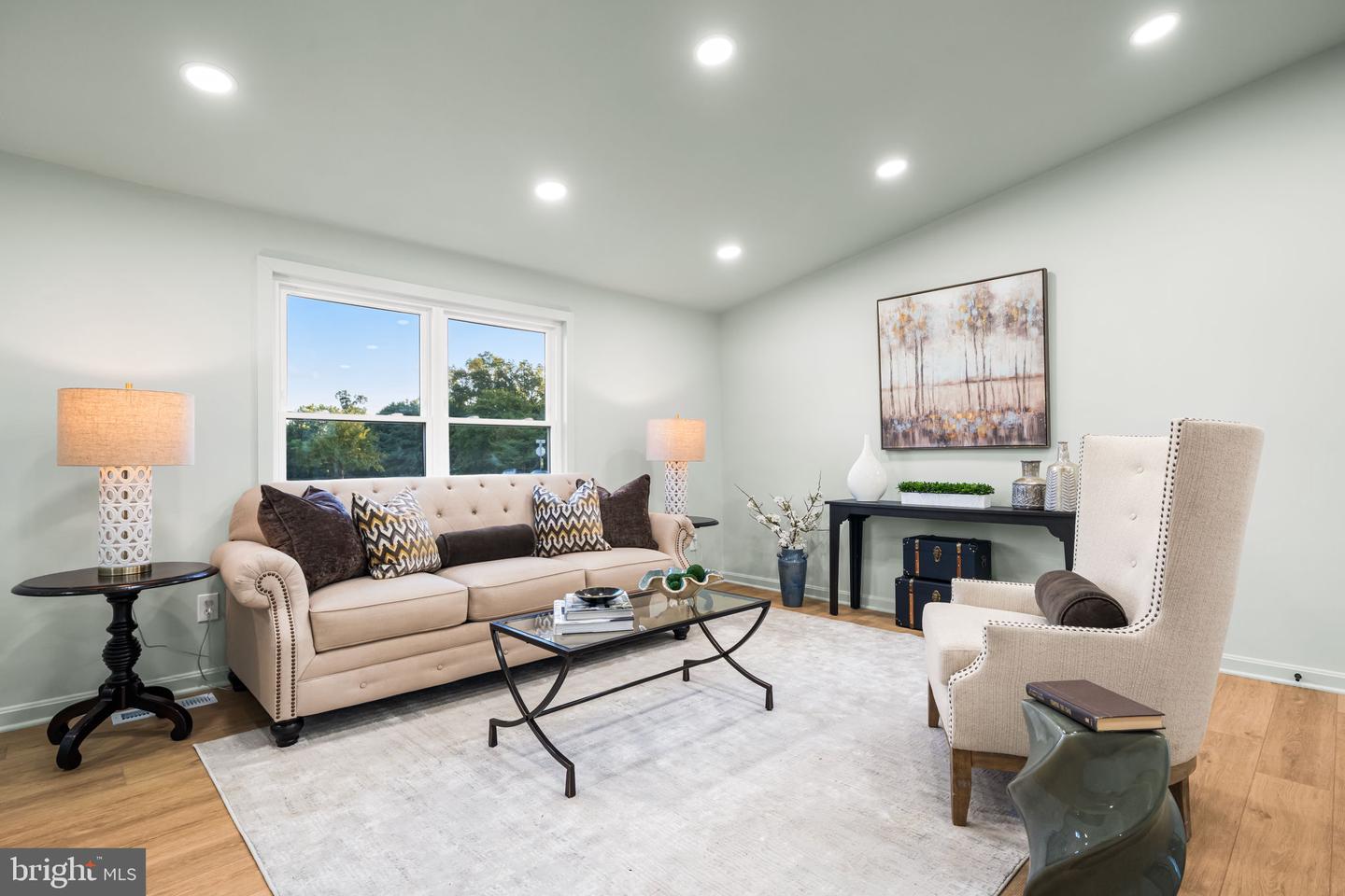 4426 CUB RUN RD, CHANTILLY, Virginia 20151, 3 Bedrooms Bedrooms, ,3 BathroomsBathrooms,Residential,For sale,4426 CUB RUN RD,VAFX2260090 MLS # VAFX2260090