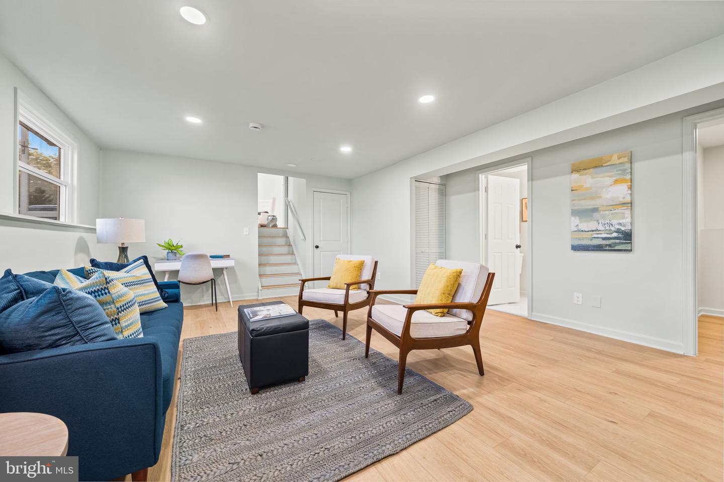 4426 CUB RUN RD, CHANTILLY, Virginia 20151, 3 Bedrooms Bedrooms, ,3 BathroomsBathrooms,Residential,For sale,4426 CUB RUN RD,VAFX2260090 MLS # VAFX2260090