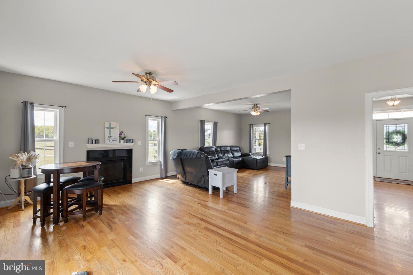 197 JOHN DEERE CT, CLEAR BROOK, Virginia 22624, 4 Bedrooms Bedrooms, ,3 BathroomsBathrooms,Residential,For sale,197 JOHN DEERE CT,VAFV2035984 MLS # VAFV2035984