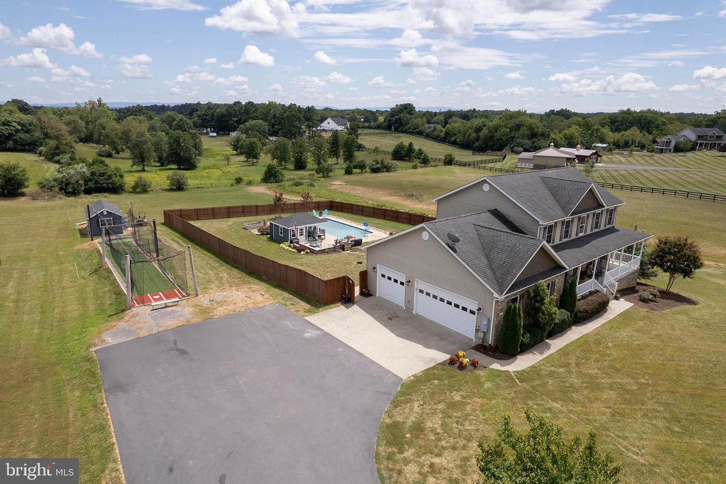 197 JOHN DEERE CT, CLEAR BROOK, Virginia 22624, 4 Bedrooms Bedrooms, ,3 BathroomsBathrooms,Residential,For sale,197 JOHN DEERE CT,VAFV2035984 MLS # VAFV2035984