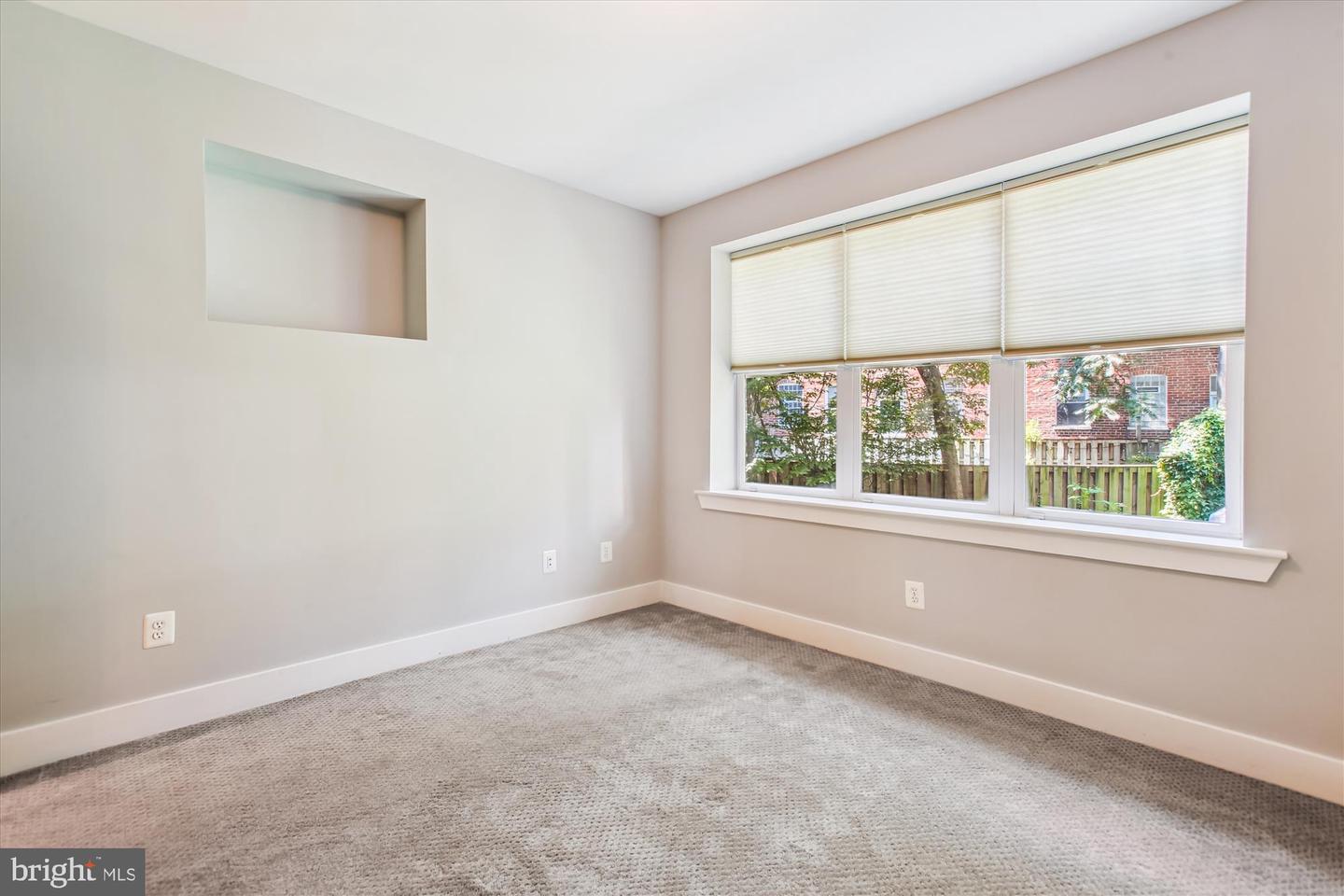 3404 13TH ST NW #102, WASHINGTON, District Of Columbia 20010, 2 Bedrooms Bedrooms, ,2 BathroomsBathrooms,Residential,For sale,3404 13TH ST NW #102,DCDC2214380 MLS # DCDC2214380
