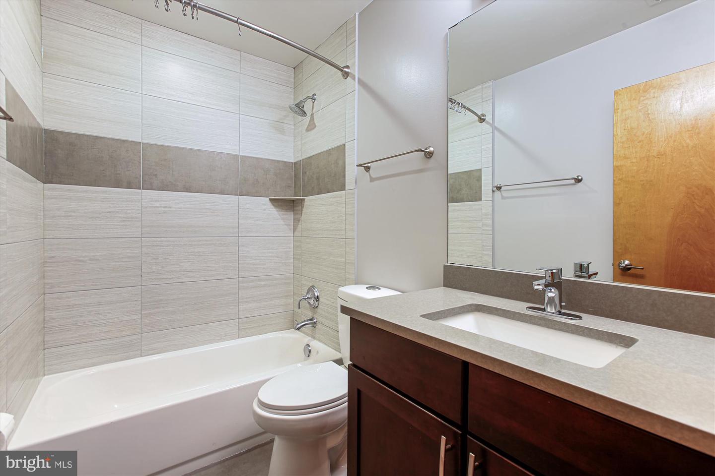 3404 13TH ST NW #102, WASHINGTON, District Of Columbia 20010, 2 Bedrooms Bedrooms, ,2 BathroomsBathrooms,Residential,For sale,3404 13TH ST NW #102,DCDC2214380 MLS # DCDC2214380