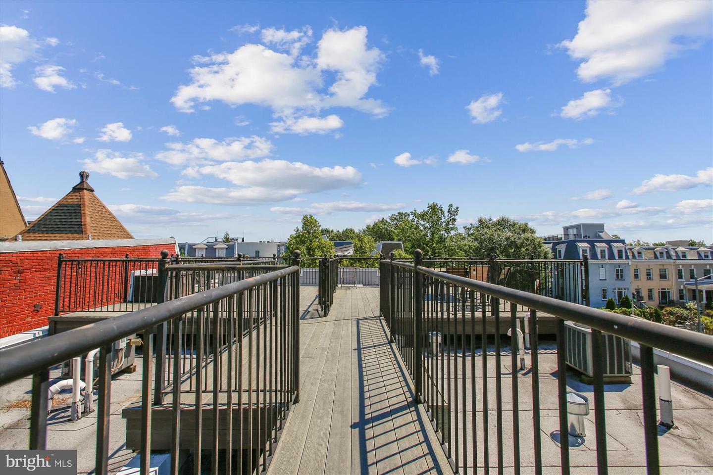 3404 13TH ST NW #102, WASHINGTON, District Of Columbia 20010, 2 Bedrooms Bedrooms, ,2 BathroomsBathrooms,Residential,For sale,3404 13TH ST NW #102,DCDC2214380 MLS # DCDC2214380