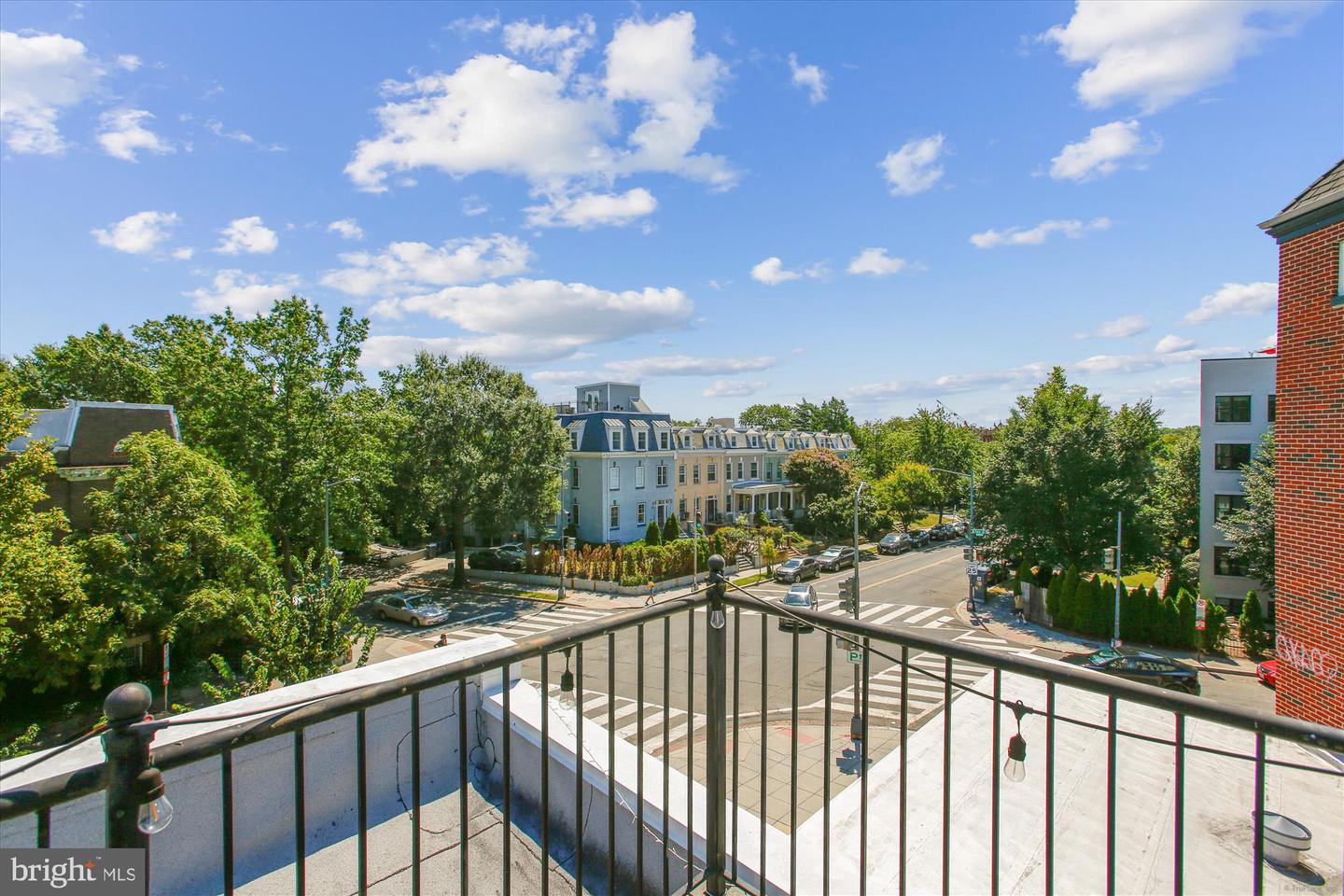 3404 13TH ST NW #102, WASHINGTON, District Of Columbia 20010, 2 Bedrooms Bedrooms, ,2 BathroomsBathrooms,Residential,For sale,3404 13TH ST NW #102,DCDC2214380 MLS # DCDC2214380