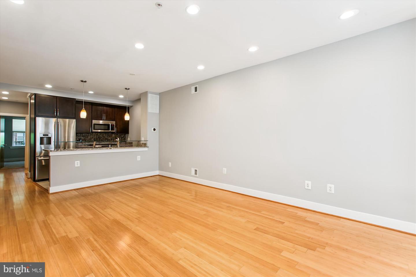 3404 13TH ST NW #102, WASHINGTON, District Of Columbia 20010, 2 Bedrooms Bedrooms, ,2 BathroomsBathrooms,Residential,For sale,3404 13TH ST NW #102,DCDC2214380 MLS # DCDC2214380