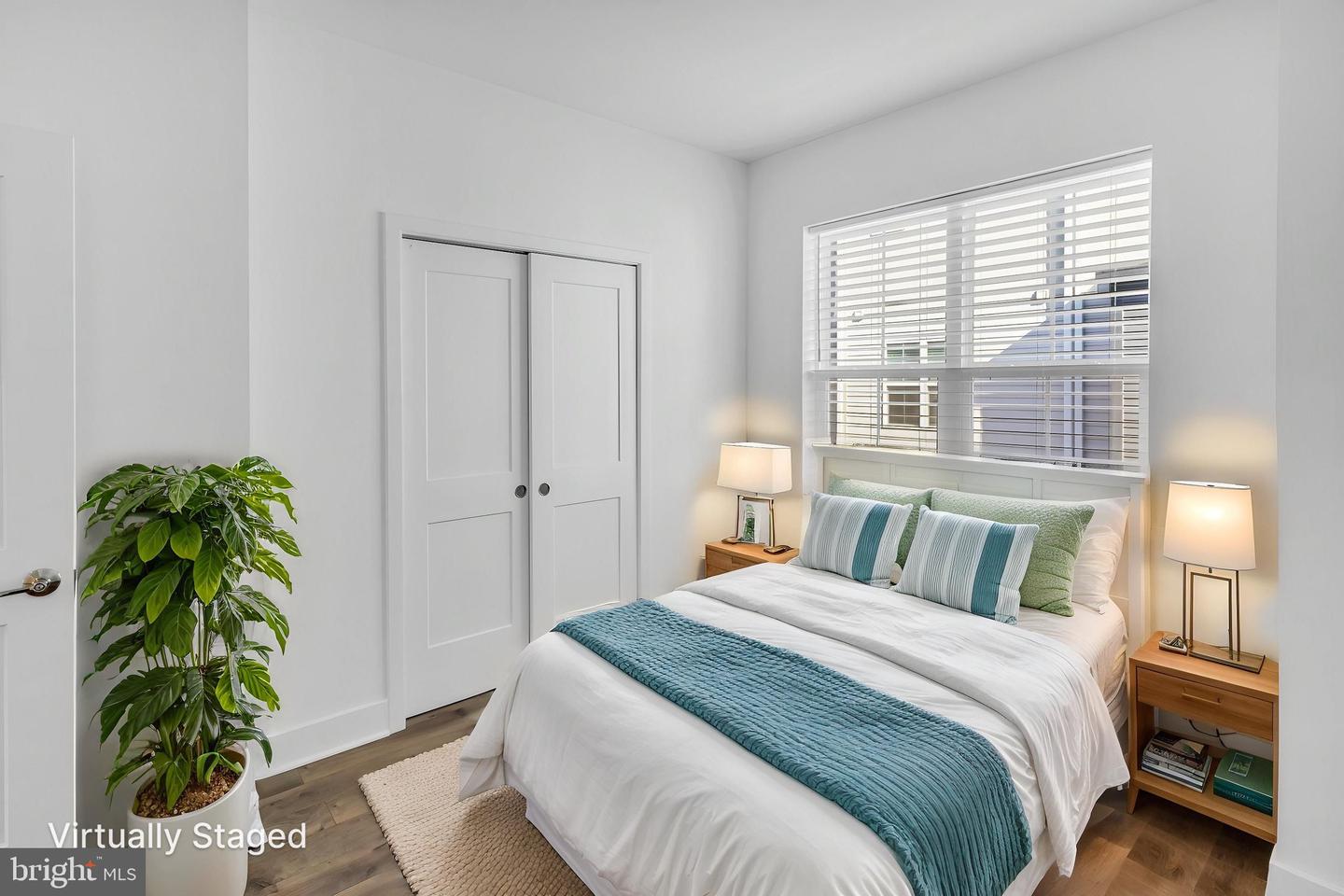 7354 BLADE DR, FALLS CHURCH, Virginia 22042, 2 Bedrooms Bedrooms, ,2 BathroomsBathrooms,Residential,For sale,7354 BLADE DR,VAFX2260296 MLS # VAFX2260296