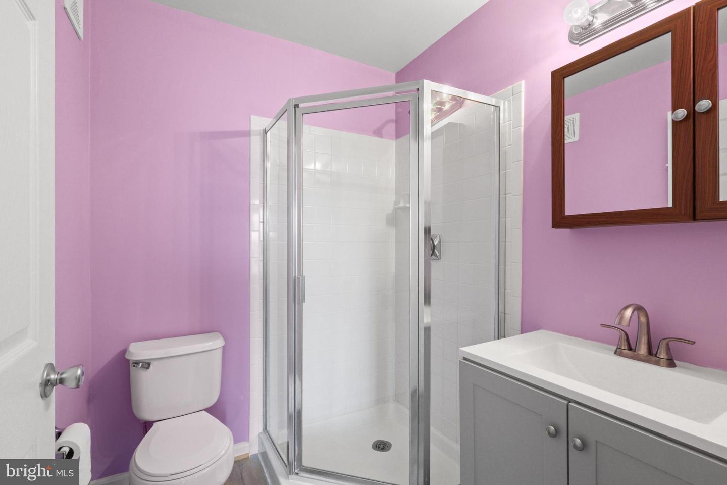 8165 HALLEY CT #301, LORTON, Virginia 22079, 2 Bedrooms Bedrooms, 9 Rooms Rooms,2 BathroomsBathrooms,Residential,For sale,8165 HALLEY CT #301,VAFX2260548 MLS # VAFX2260548
