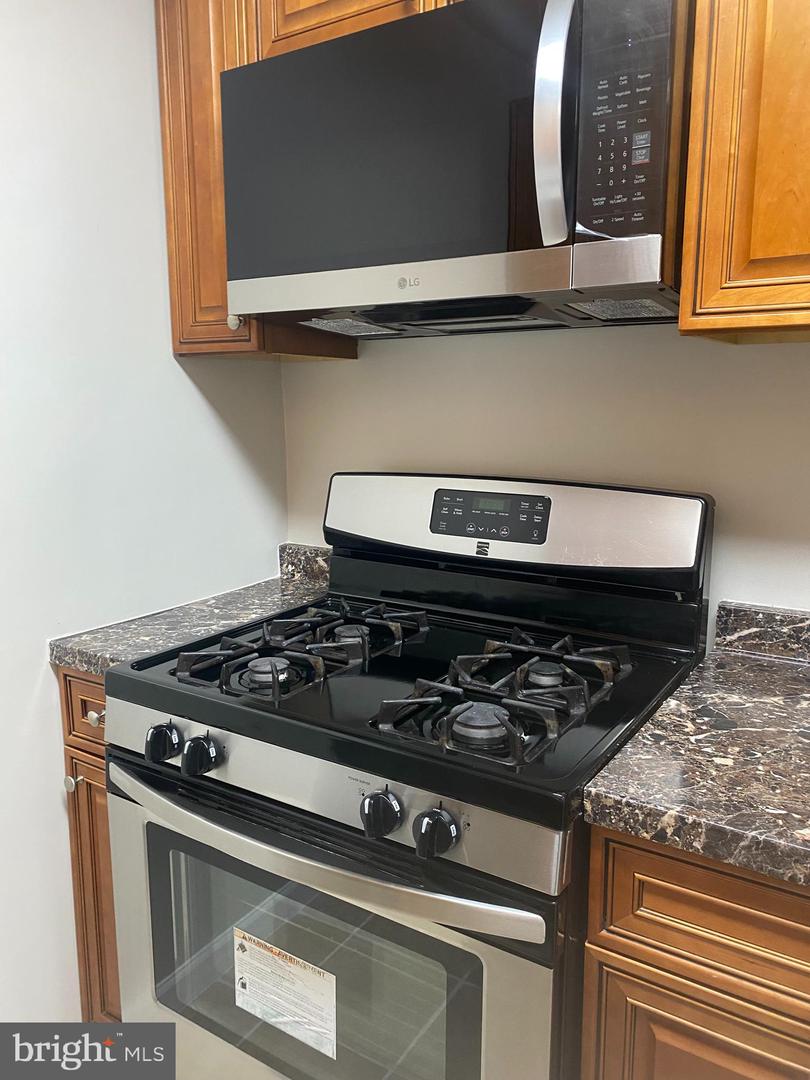 301 N BEAUREGARD ST #209, ALEXANDRIA, Virginia 22312, 1 Bedroom Bedrooms, ,1 BathroomBathrooms,Residential,For sale,301 N BEAUREGARD ST #209,VAAX2048472 MLS # VAAX2048472