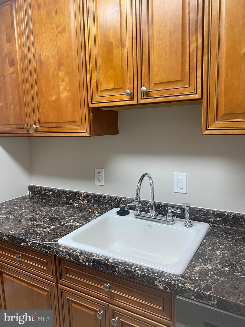 301 N BEAUREGARD ST #209, ALEXANDRIA, Virginia 22312, 1 Bedroom Bedrooms, ,1 BathroomBathrooms,Residential,For sale,301 N BEAUREGARD ST #209,VAAX2048472 MLS # VAAX2048472