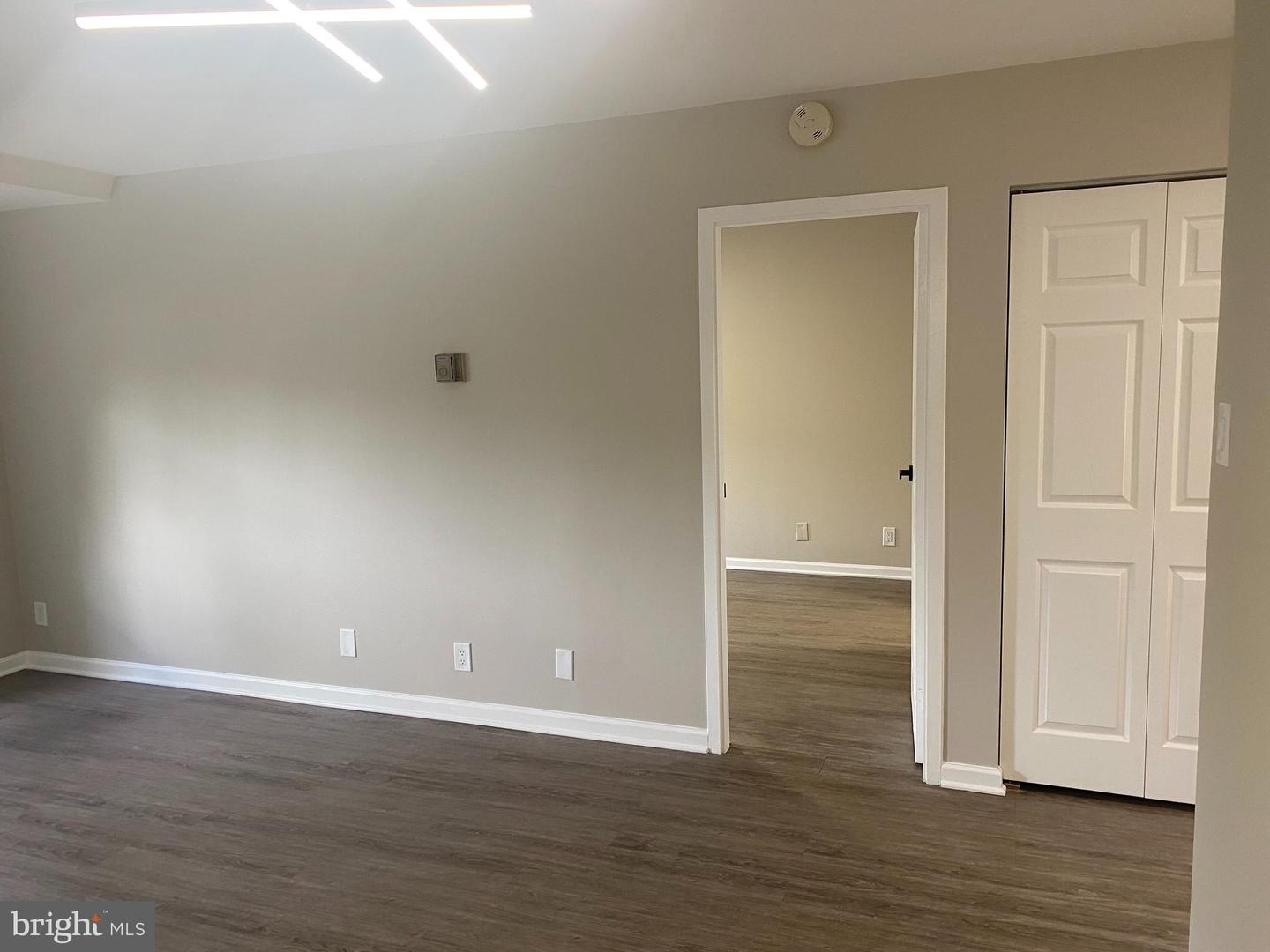 301 N BEAUREGARD ST #209, ALEXANDRIA, Virginia 22312, 1 Bedroom Bedrooms, ,1 BathroomBathrooms,Residential,For sale,301 N BEAUREGARD ST #209,VAAX2048472 MLS # VAAX2048472