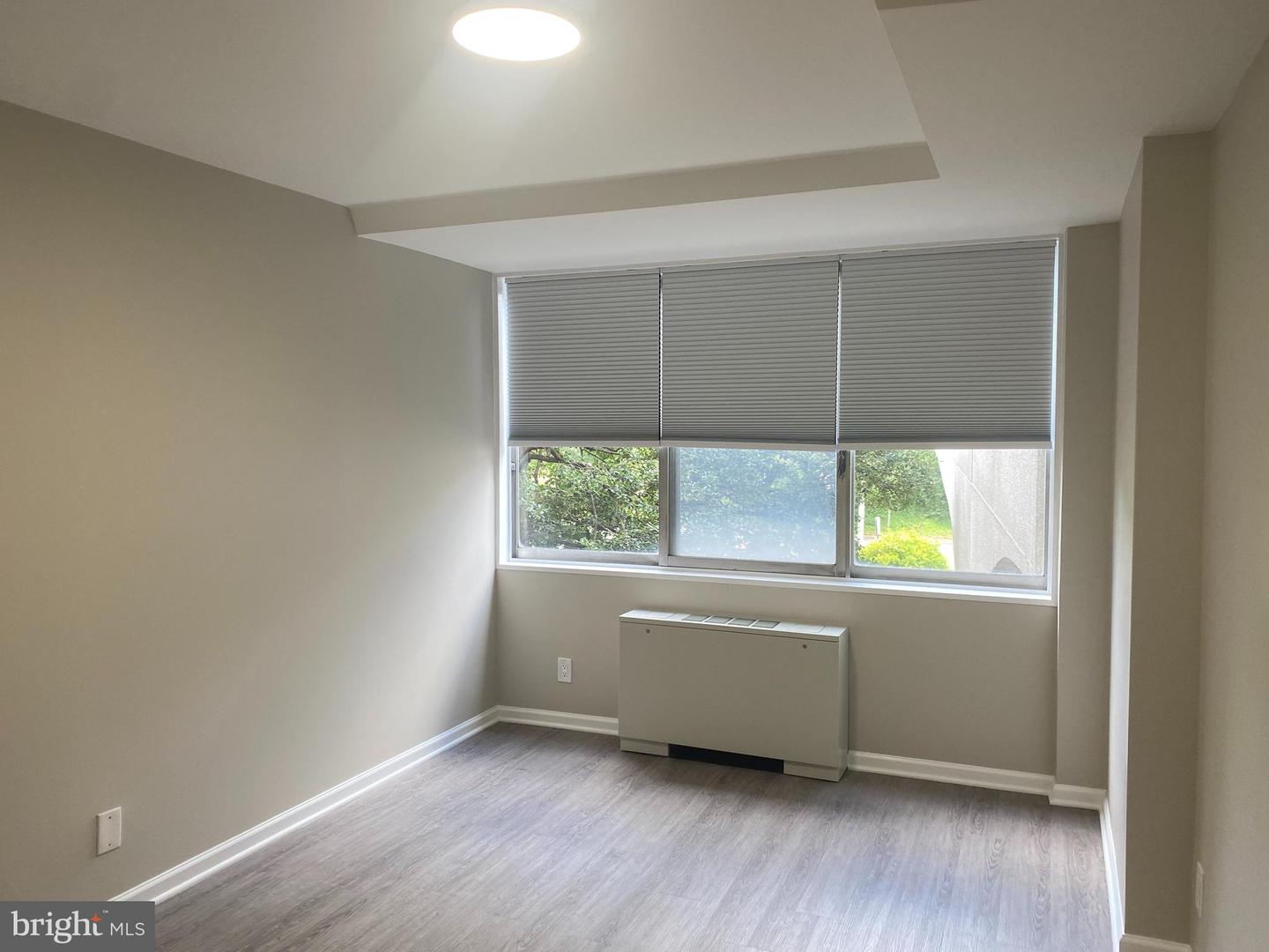 301 N BEAUREGARD ST #209, ALEXANDRIA, Virginia 22312, 1 Bedroom Bedrooms, ,1 BathroomBathrooms,Residential,For sale,301 N BEAUREGARD ST #209,VAAX2048472 MLS # VAAX2048472