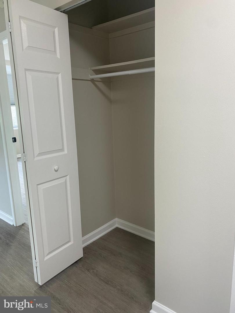 301 N BEAUREGARD ST #209, ALEXANDRIA, Virginia 22312, 1 Bedroom Bedrooms, ,1 BathroomBathrooms,Residential,For sale,301 N BEAUREGARD ST #209,VAAX2048472 MLS # VAAX2048472