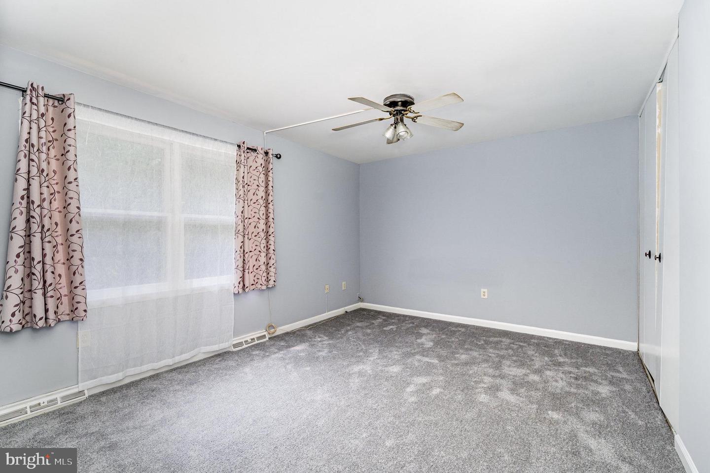 404 POOL DR, SPOTSYLVANIA, Virginia 22551, 3 Bedrooms Bedrooms, 8 Rooms Rooms,1 BathroomBathrooms,Residential,For sale,404 POOL DR,VASP2035410 MLS # VASP2035410