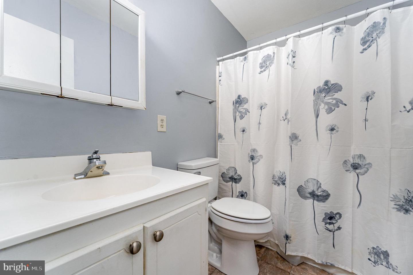 404 POOL DR, SPOTSYLVANIA, Virginia 22551, 3 Bedrooms Bedrooms, 8 Rooms Rooms,1 BathroomBathrooms,Residential,For sale,404 POOL DR,VASP2035410 MLS # VASP2035410