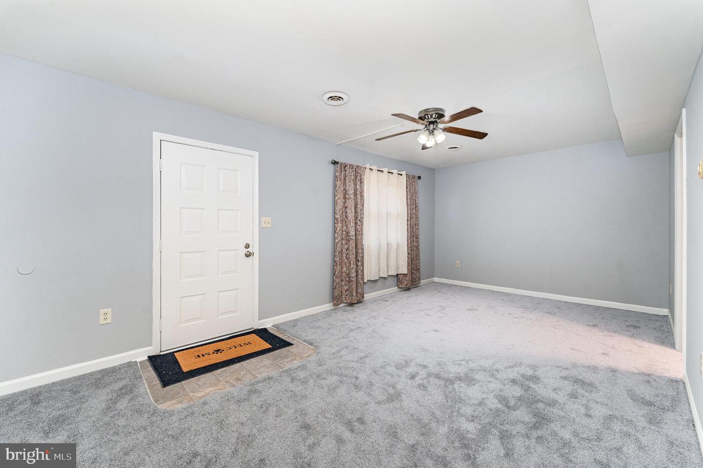 404 POOL DR, SPOTSYLVANIA, Virginia 22551, 3 Bedrooms Bedrooms, 8 Rooms Rooms,1 BathroomBathrooms,Residential,For sale,404 POOL DR,VASP2035410 MLS # VASP2035410