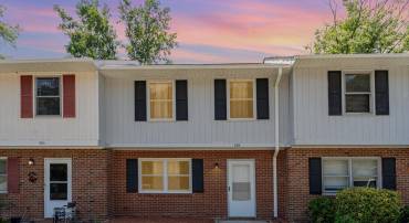 404 POOL DR, SPOTSYLVANIA, Virginia 22551, 3 Bedrooms Bedrooms, 8 Rooms Rooms,1 BathroomBathrooms,Residential,For sale,404 POOL DR,VASP2035410 MLS # VASP2035410