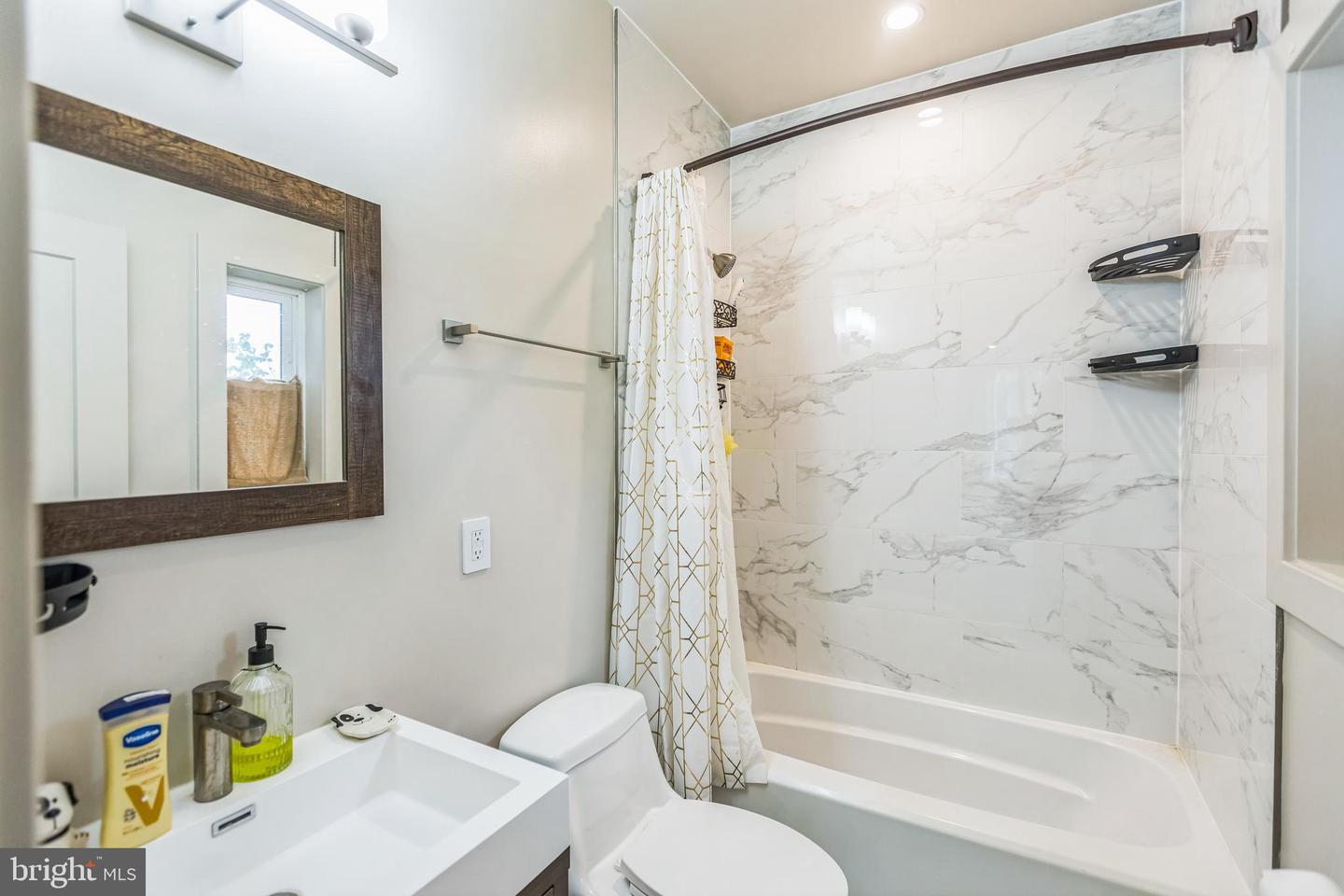 4613 MINNESOTA AVE NE #2, WASHINGTON, District Of Columbia 20019, 2 Bedrooms Bedrooms, ,2 BathroomsBathrooms,Residential,For sale,4613 MINNESOTA AVE NE #2,DCDC2214790 MLS # DCDC2214790