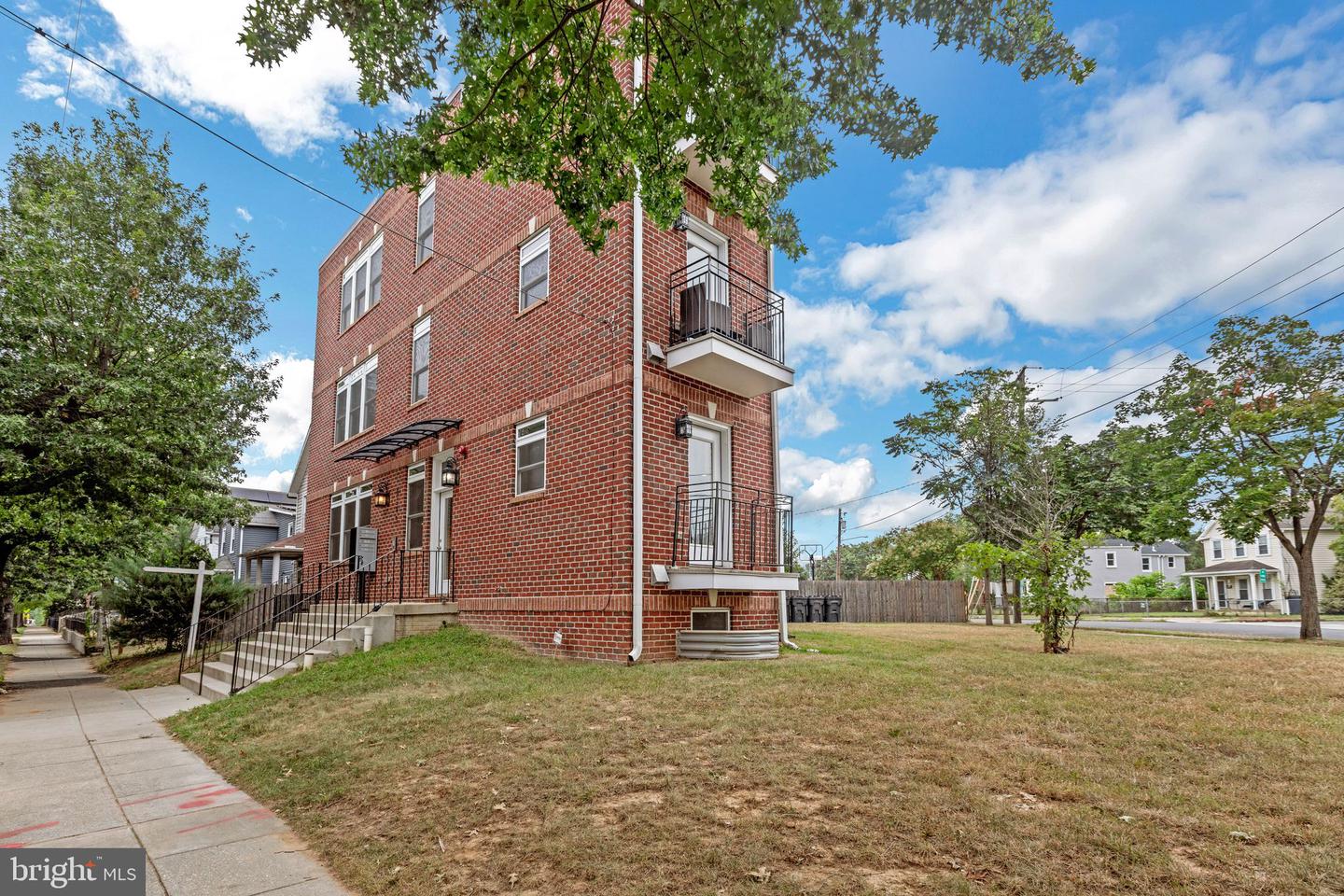 4613 MINNESOTA AVE NE #2, WASHINGTON, District Of Columbia 20019, 2 Bedrooms Bedrooms, ,2 BathroomsBathrooms,Residential,For sale,4613 MINNESOTA AVE NE #2,DCDC2214790 MLS # DCDC2214790