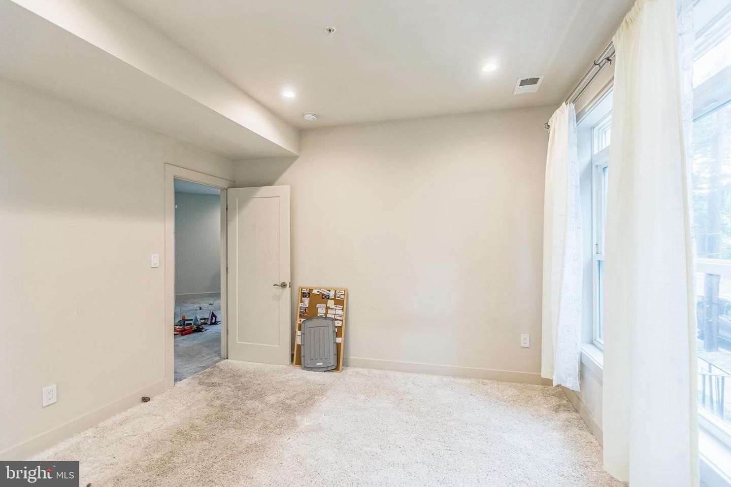 4613 MINNESOTA AVE NE #2, WASHINGTON, District Of Columbia 20019, 2 Bedrooms Bedrooms, ,2 BathroomsBathrooms,Residential,For sale,4613 MINNESOTA AVE NE #2,DCDC2214790 MLS # DCDC2214790