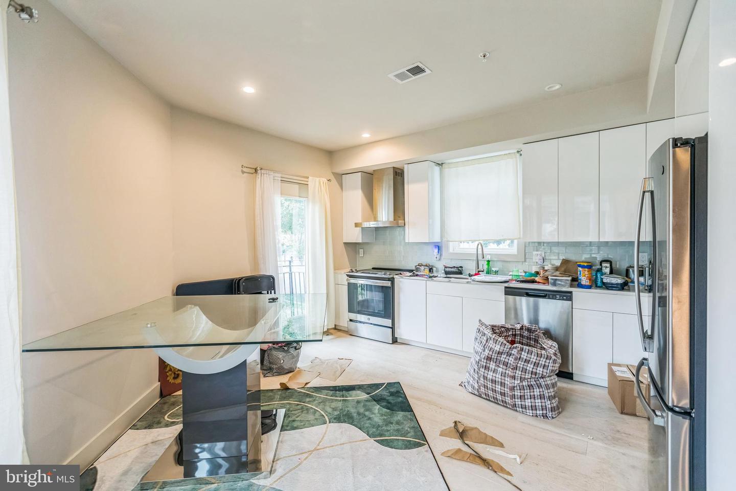 4613 MINNESOTA AVE NE #2, WASHINGTON, District Of Columbia 20019, 2 Bedrooms Bedrooms, ,2 BathroomsBathrooms,Residential,For sale,4613 MINNESOTA AVE NE #2,DCDC2214790 MLS # DCDC2214790