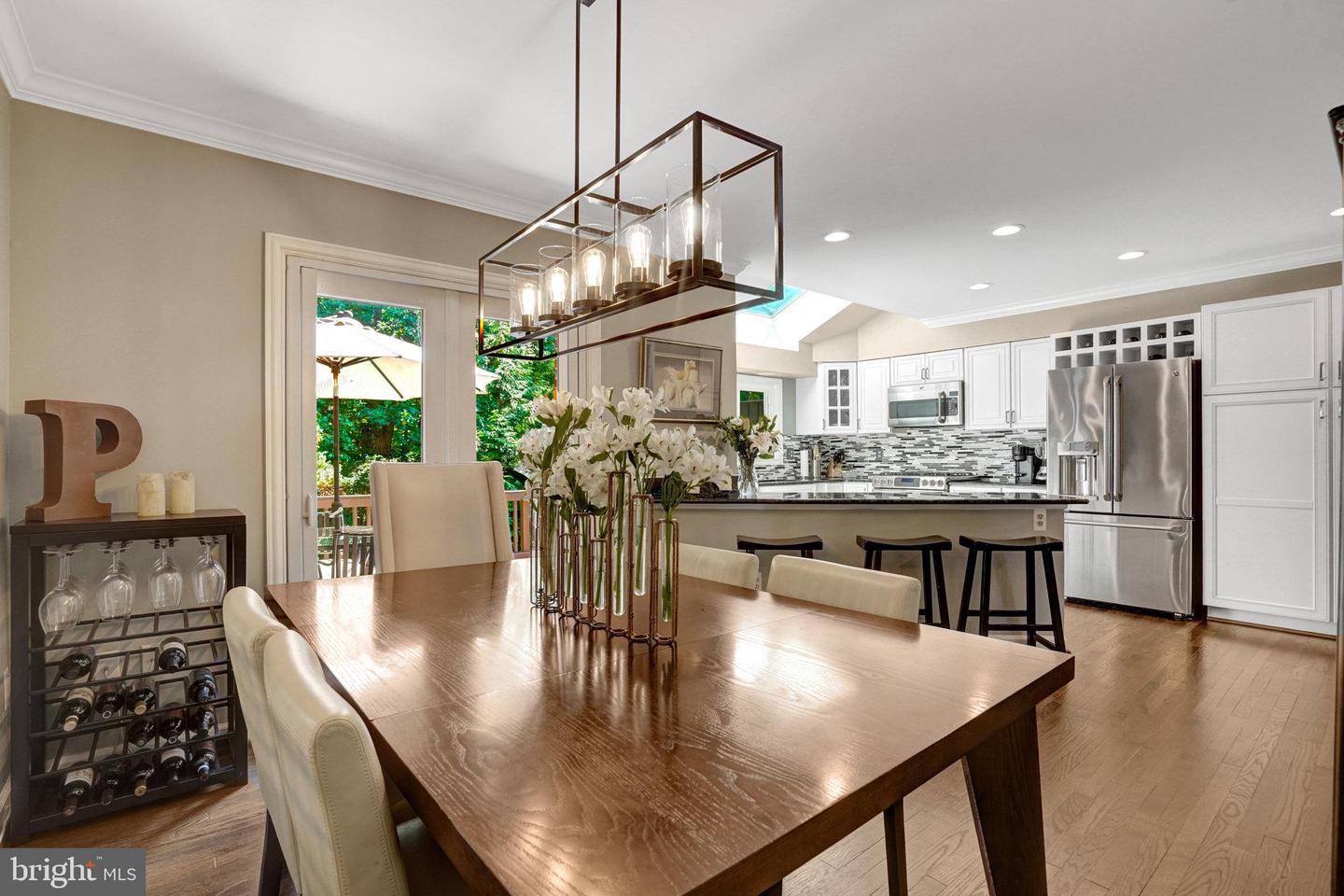 6840 MCLEAN PROVINCE CIR, FALLS CHURCH, Virginia 22043, 3 Bedrooms Bedrooms, 9 Rooms Rooms,2 BathroomsBathrooms,Residential,For sale,6840 MCLEAN PROVINCE CIR,VAFX2260798 MLS # VAFX2260798
